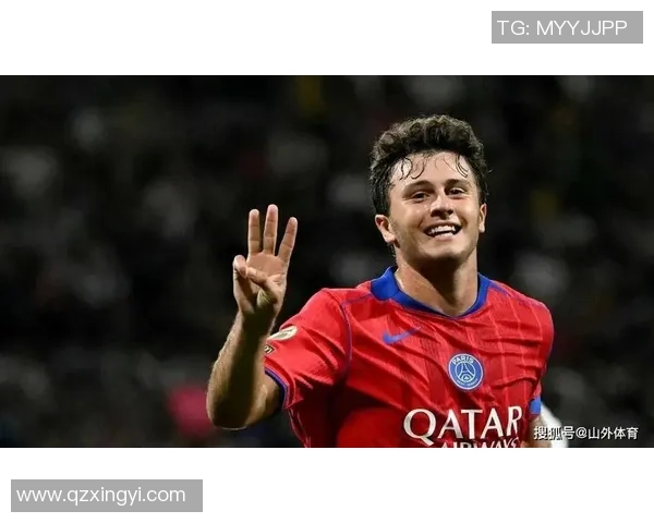 尤文图斯逆转巴黎圣日耳曼帽子戏法点燃世界杯激情赛后深度解析