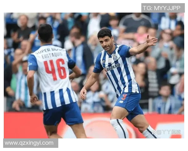 足总杯波尔图凭乌龙球绝杀多特蒙德全场沸腾瞬间回顾